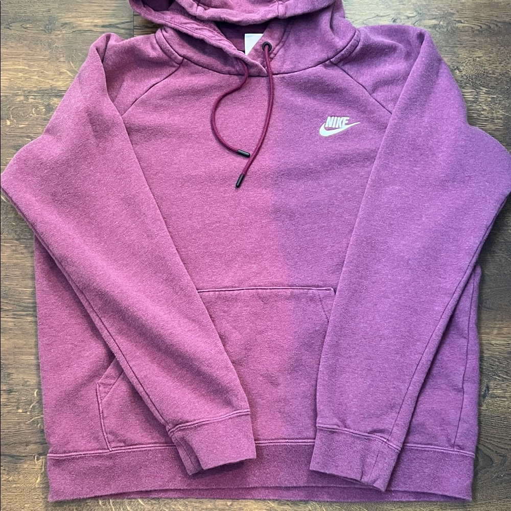Nike Women's Plum/Purple Pullover Hoodie